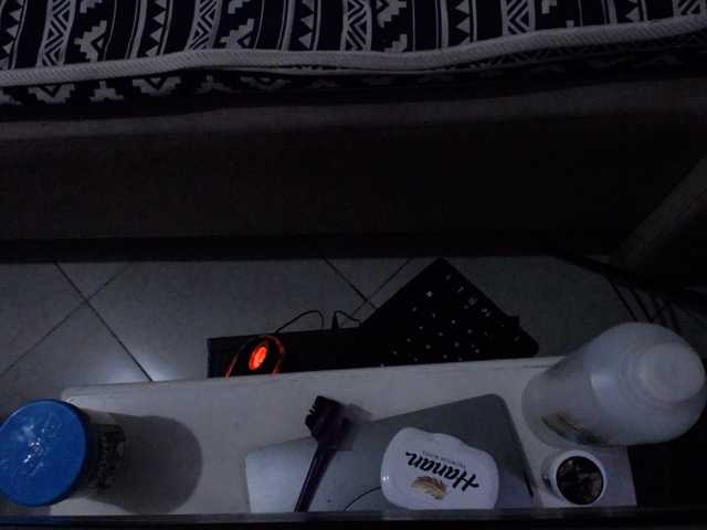 KittyKissess02