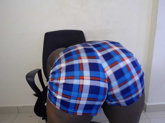 kittykissess02 live sex