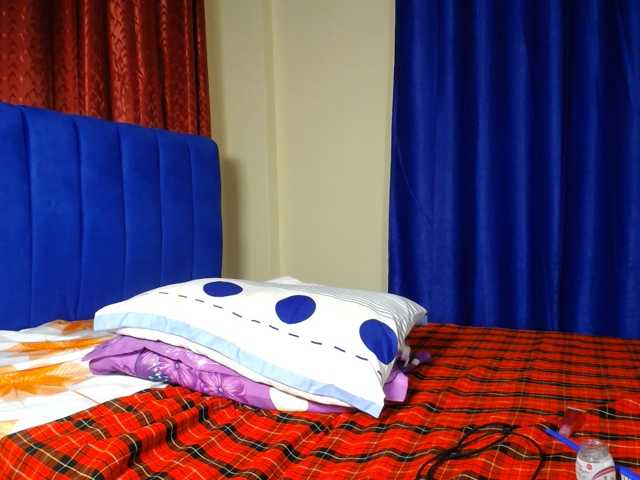 KittyKissess02 live cam on BongaCams
