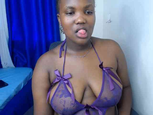 chatroom KittyKissess02
