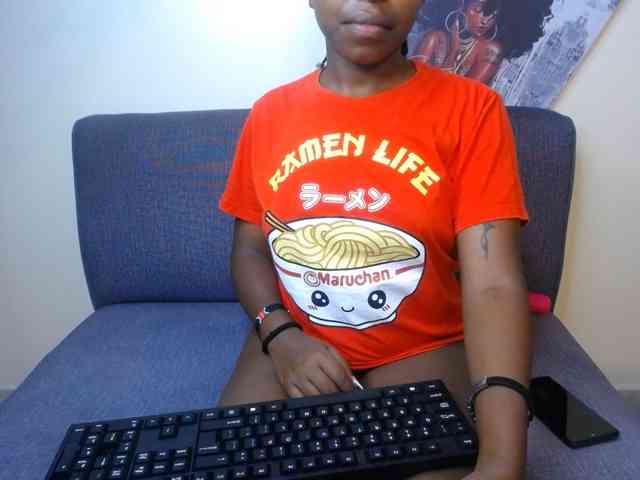 KittyKissess02 - Girl 