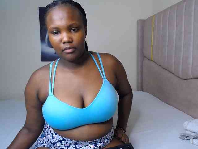 KittyKissess02 - Girl 