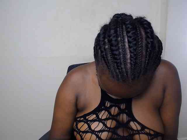 KittyKissess02