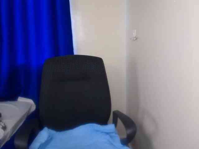 KittyKissess02 webcam