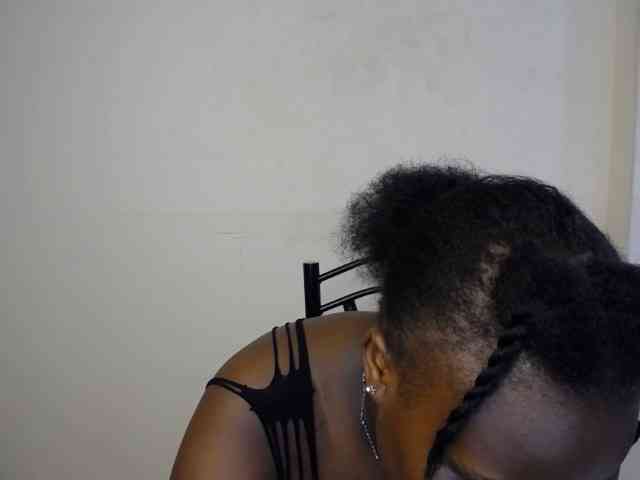 KittyKissess02
