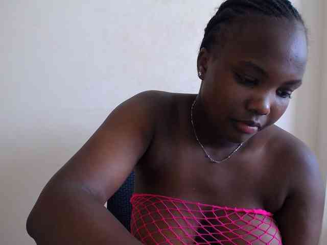 KittyKissess02