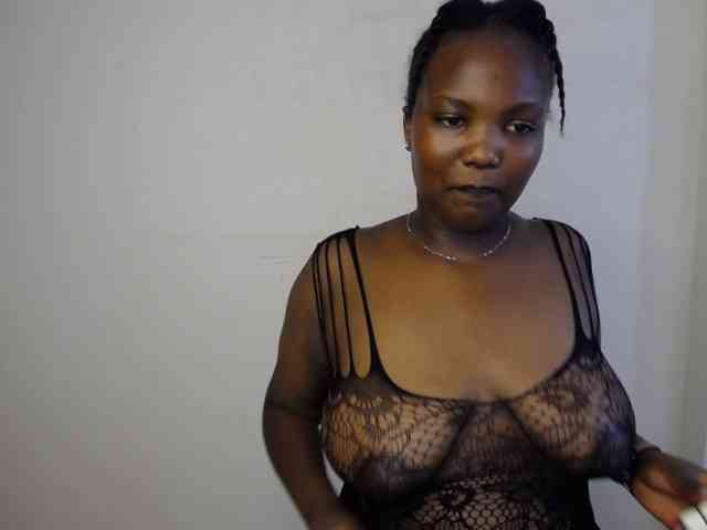 KittyKissess02