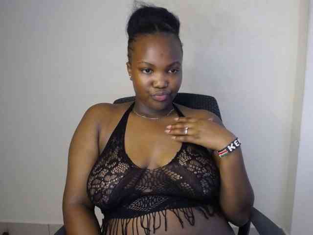 KittyKissess02