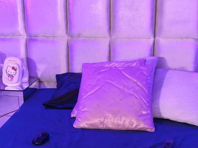 EmmaRichards live cam on BongaCams