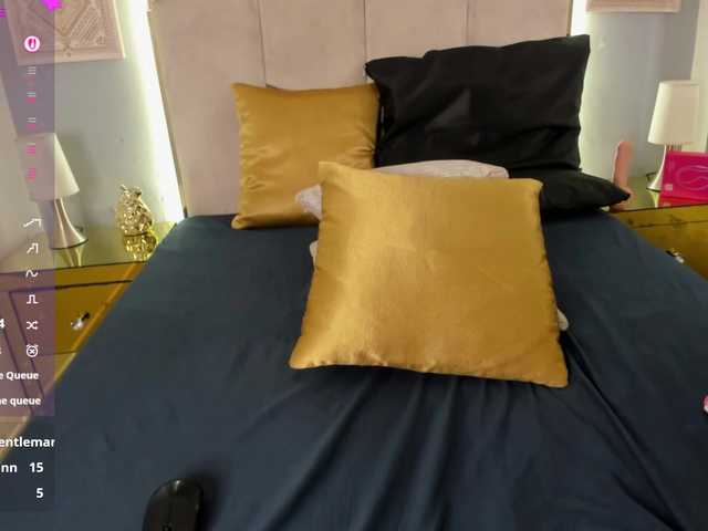 EmmaRichards live cam on BongaCams