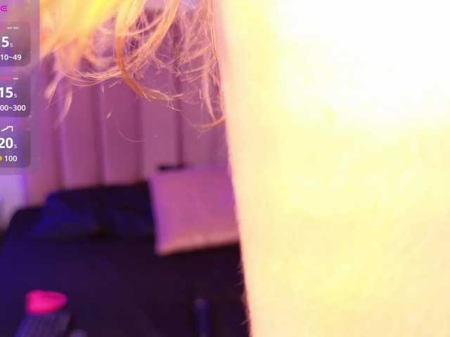 EmmaRichards live cam on BongaCams