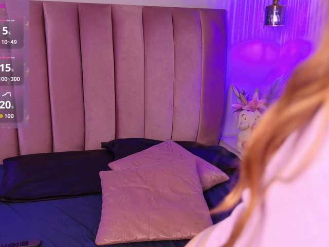 EmmaRichards live cam on BongaCams