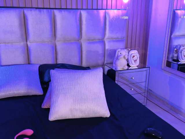 EmmaRichards live cam on BongaCams