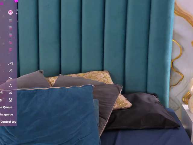 EmmaRichards live cam on BongaCams