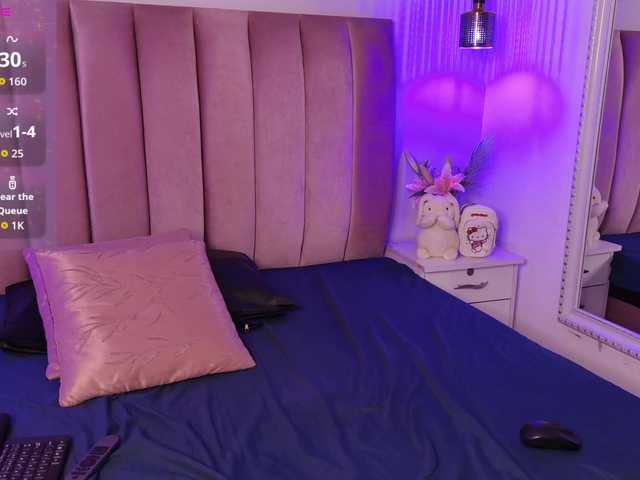 EmmaRichards live cam on BongaCams