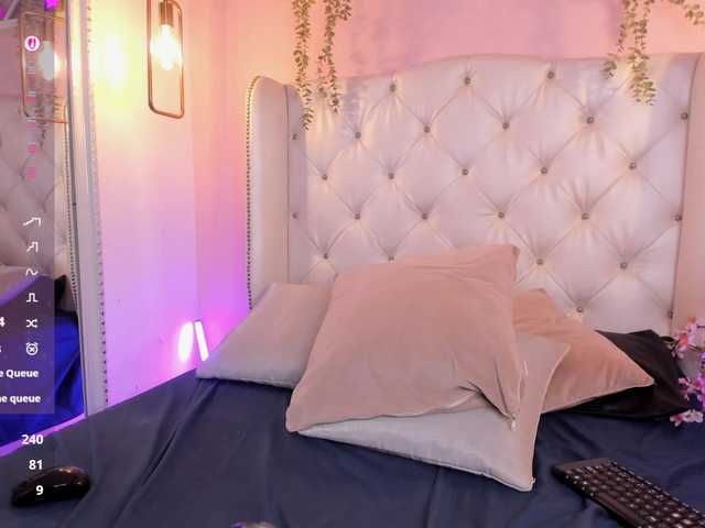 EmmaRichards live cam on BongaCams