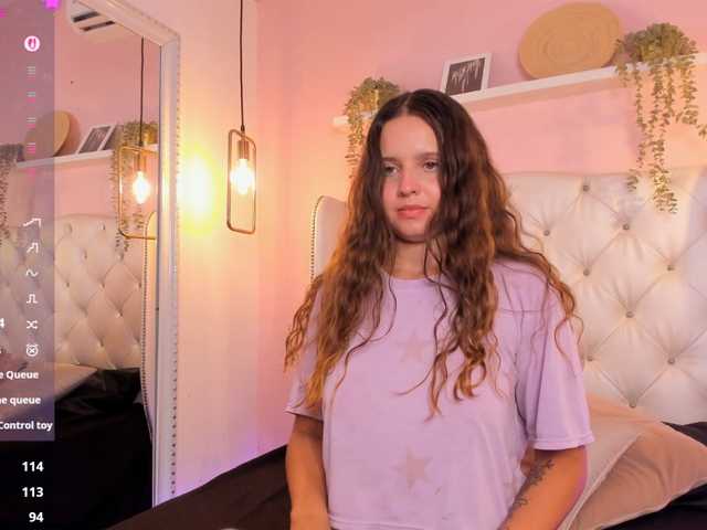 EmmaRichards live cam on BongaCams