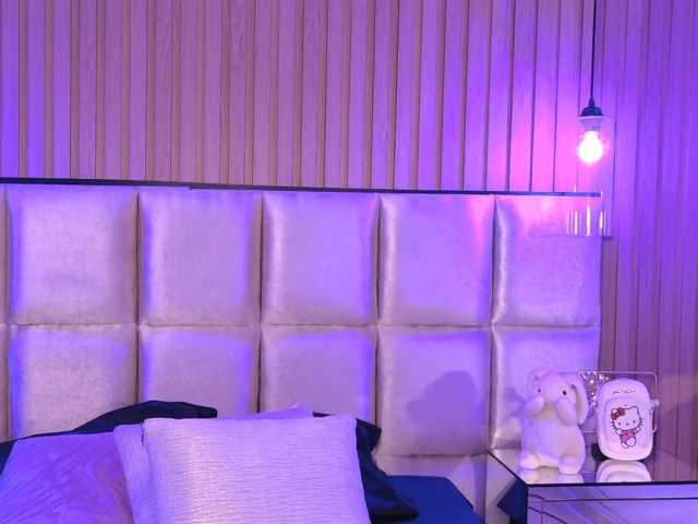 EmmaRichards live cam on BongaCams