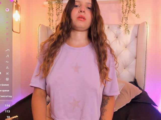 EmmaRichards live cam on BongaCams