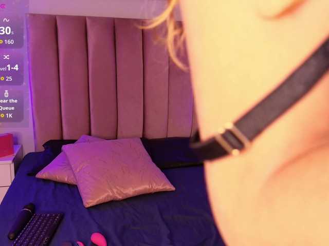 EmmaRichards live cam on BongaCams