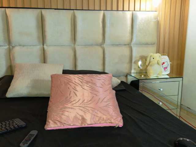 EmmaRichards live cam on BongaCams