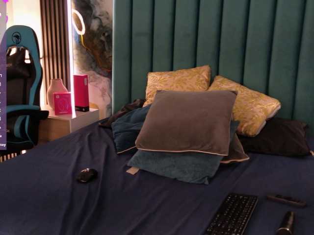 EmmaRichards live cam on BongaCams