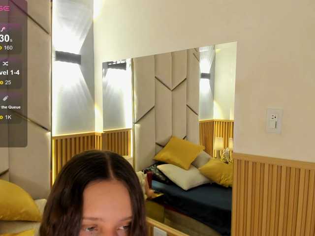EmmaRichards live cam on BongaCams