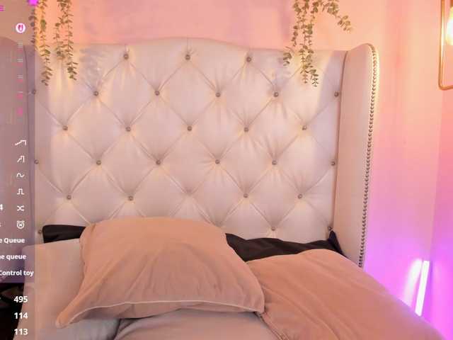 EmmaRichards live cam on BongaCams