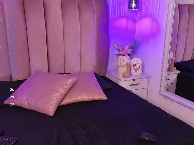 EmmaRichards live cam on BongaCams