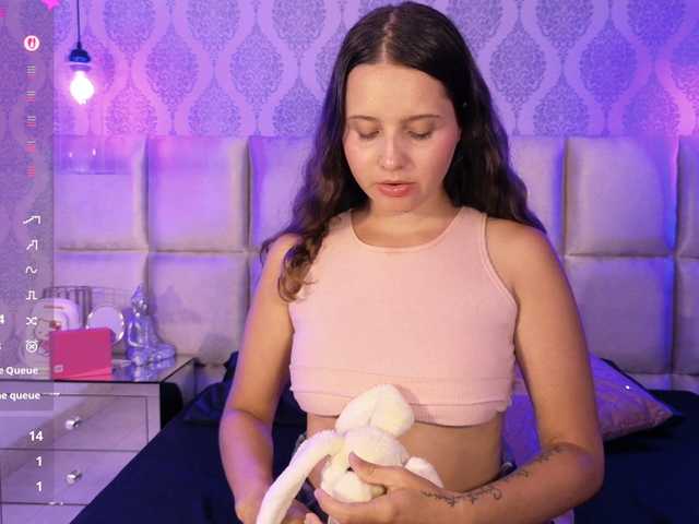 EmmaRichards live cam on BongaCams