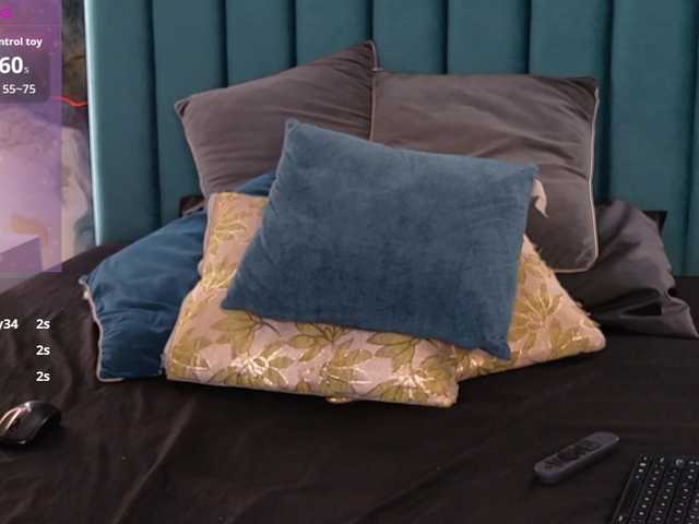 EmmaRichards live cam on BongaCams