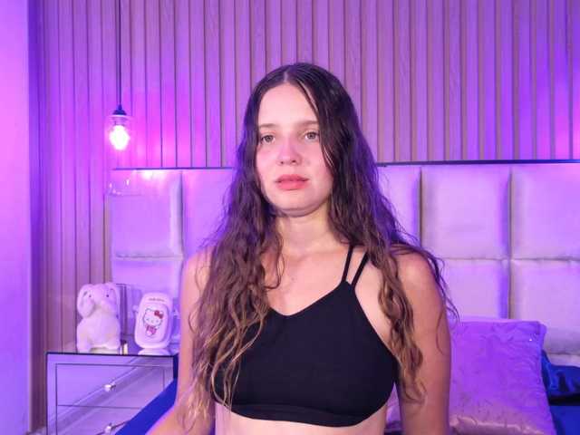 EmmaRichards live cam on BongaCams