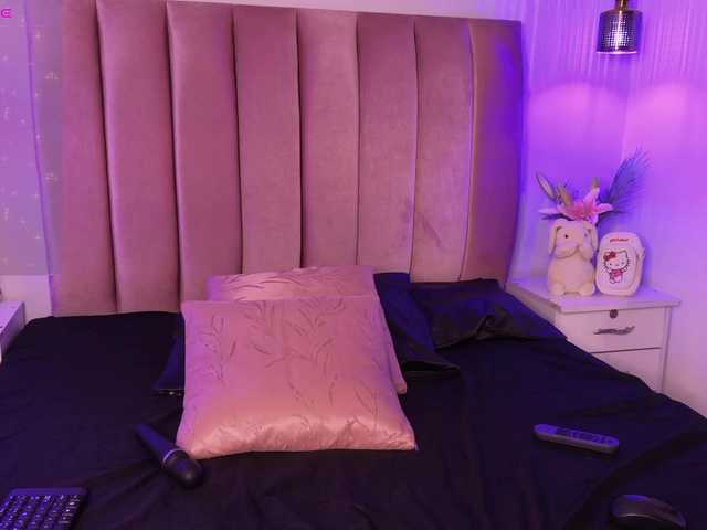 EmmaRichards live cam on BongaCams
