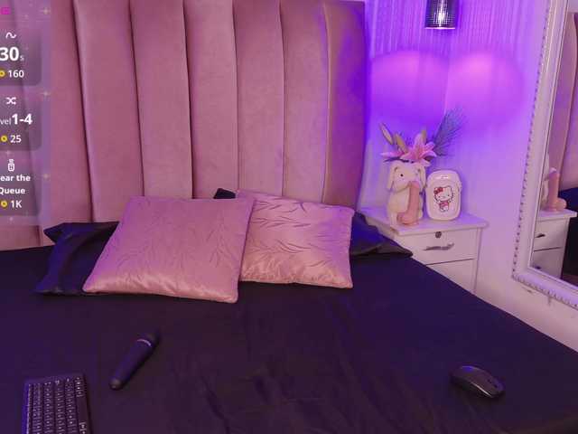 EmmaRichards live cam on BongaCams