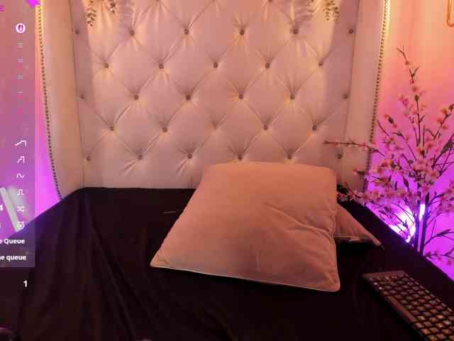 EmmaRichards Sex Cam Show
