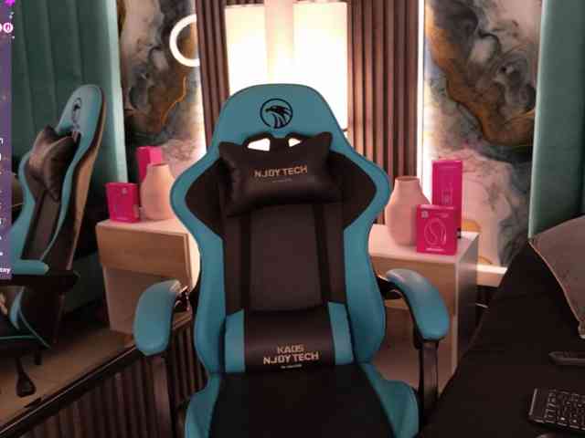 EmmaRichards webcam