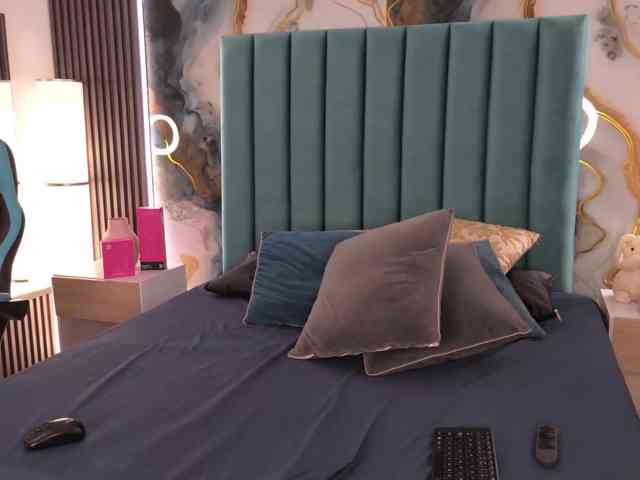 EmmaRichards webcam