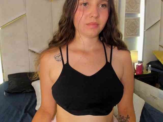 EmmaRichards webcam
