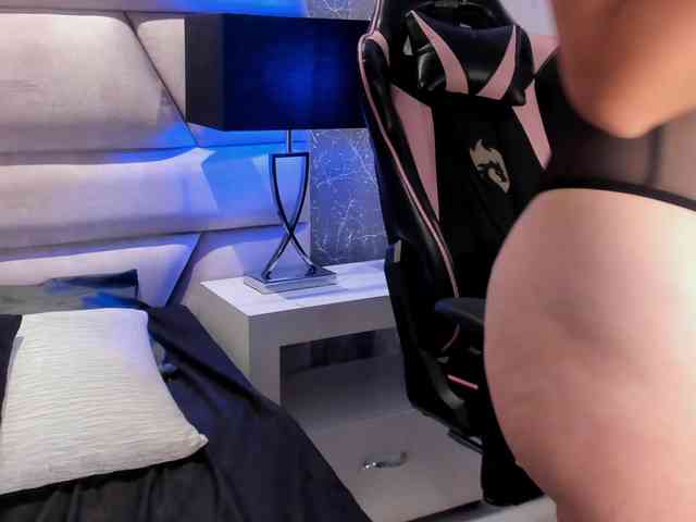 EmmaRichards webcam