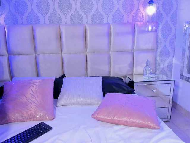 MiissSamantha live cam on BongaCams