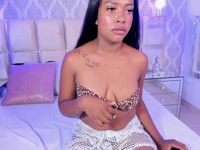 MiissSamantha live cam on BongaCams
