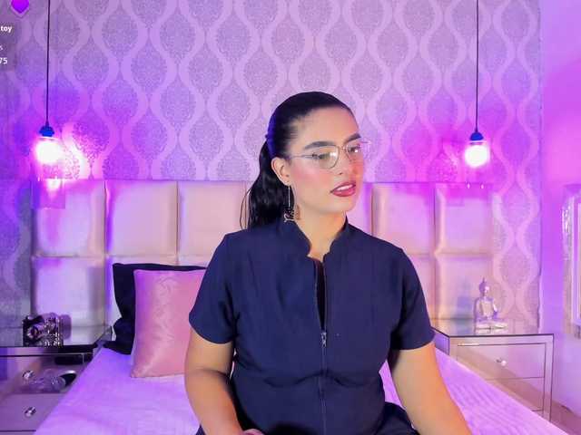 MiissSamantha live cam on BongaCams