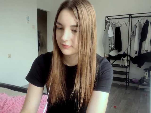 EveliaShimaoka live cam on BongaCams