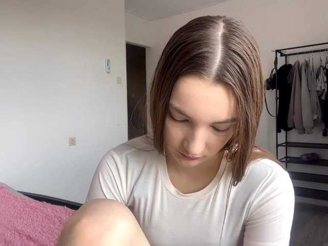 EveliaShimaoka live cam on BongaCams
