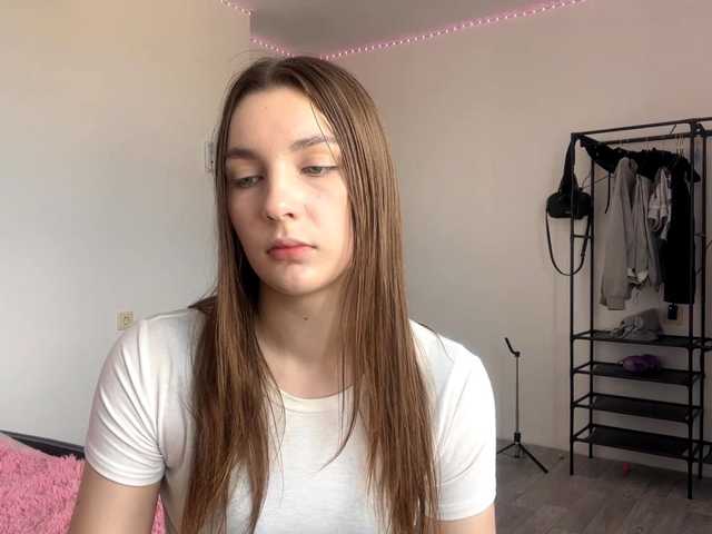 EveliaShimaoka live cam on BongaCams