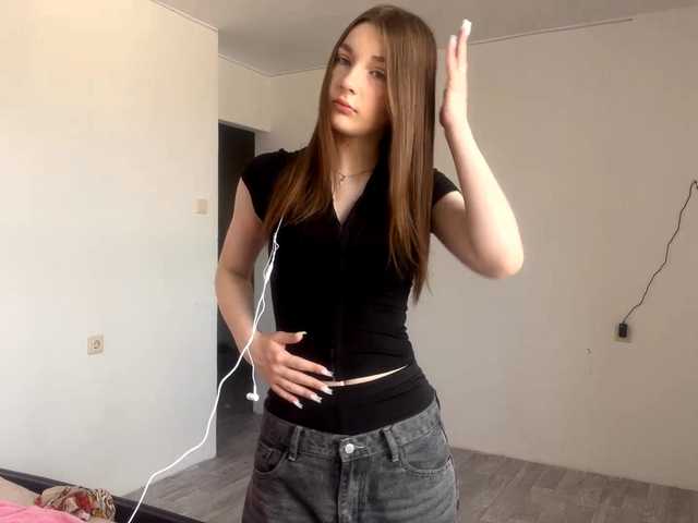 EveliaShimaoka live cam on BongaCams