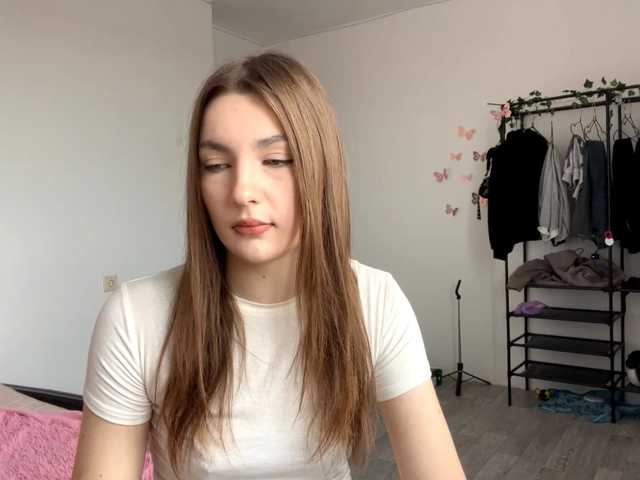 EveliaShimaoka, en directo ahora en BongaCams