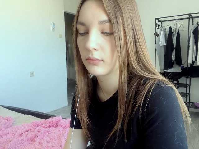 EveliaShimaoka live cam on BongaCams