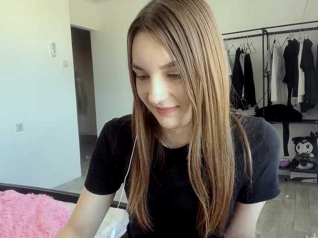 EveliaShimaoka live cam on BongaCams