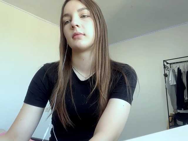 EveliaShimaoka live cam on BongaCams